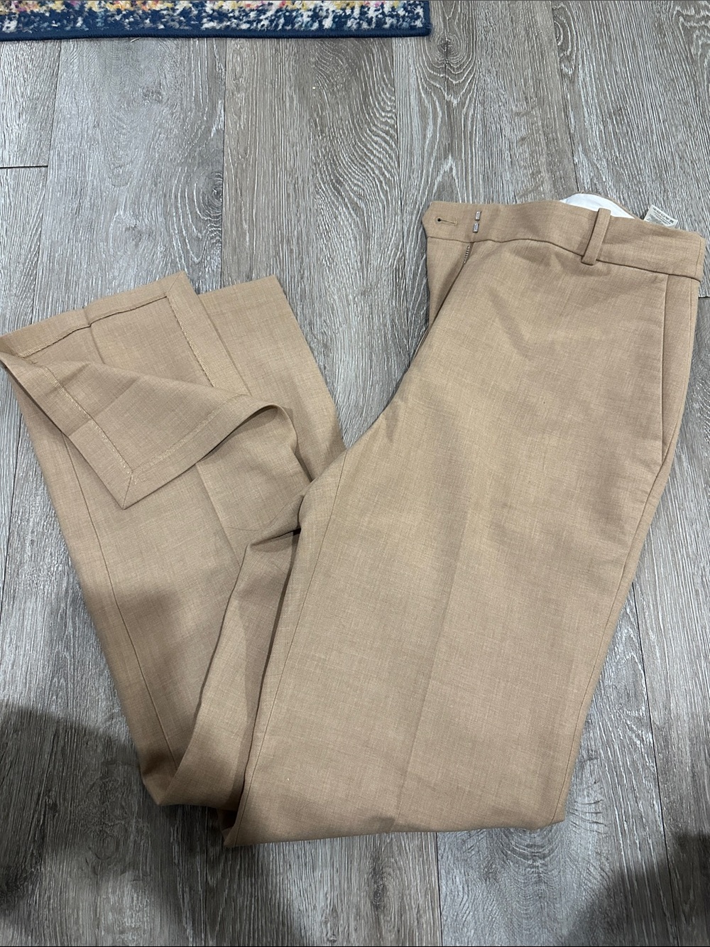 Aritzia Tan Straight-Leg Chinos